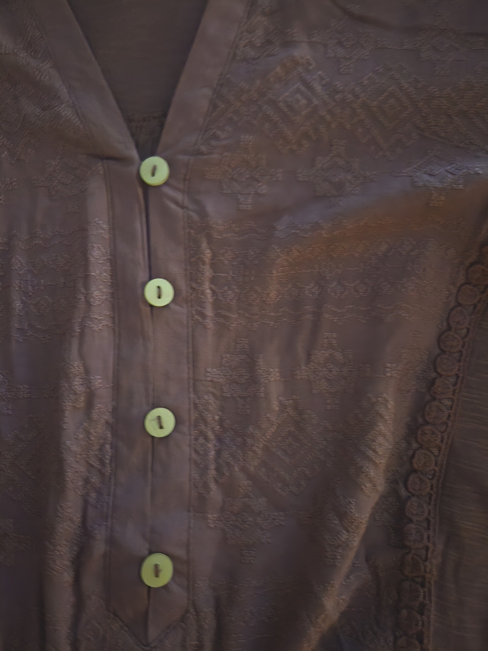 Lightweight Plum Button-Front Women's Top - Picture 3 of 7